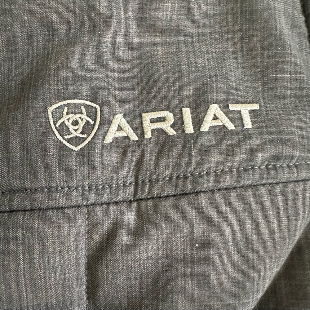 Ariat Vest Mens XL Black Brown Crius Quilted Full Zip Embroidered Fleece Lined - Picture 2 of 13